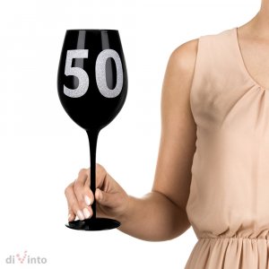 Hatalmas borospohár 50. születésnapra