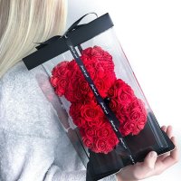 Rózsából készült mackó - piros 25 cm